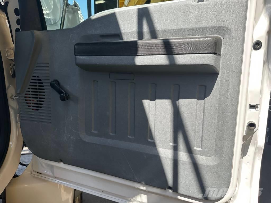 Ford F 750 SD Poljoprivreda – ostalo