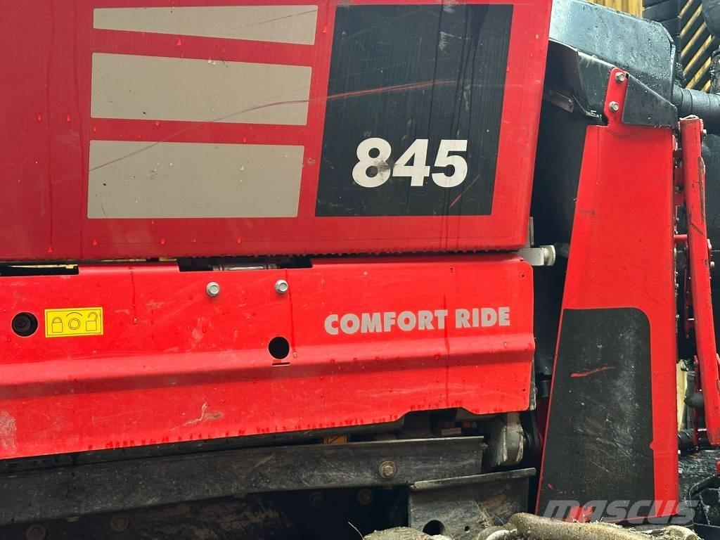 Komatsu 845 Forvarderi