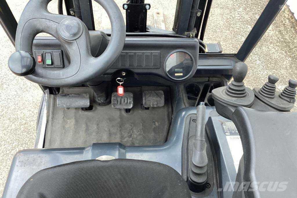 Linde E 18 C Električni viličari