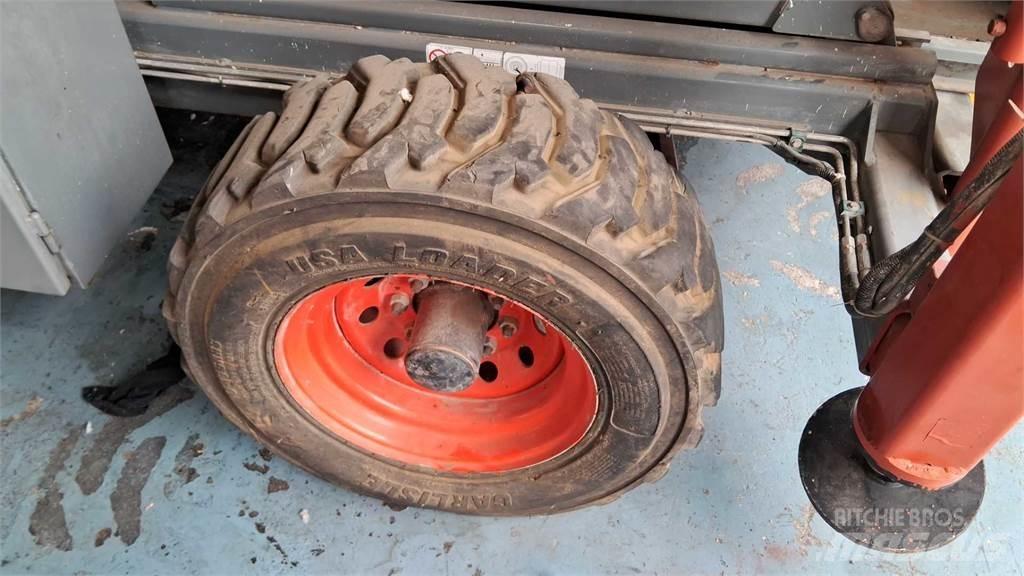 SkyJack 9250RT Škaraste platforme