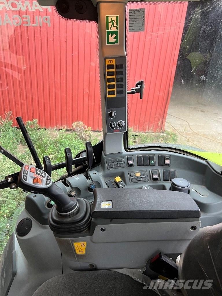 CLAAS Arion 460 CIS Traktori