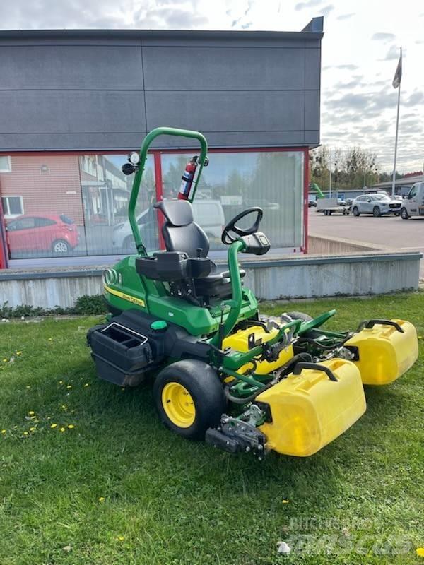 John Deere 2750 E Kosilice za travu
