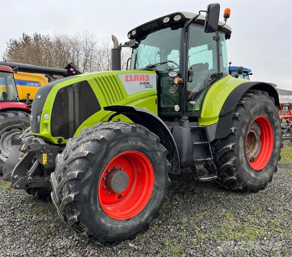 CLAAS Axion 840 Traktori