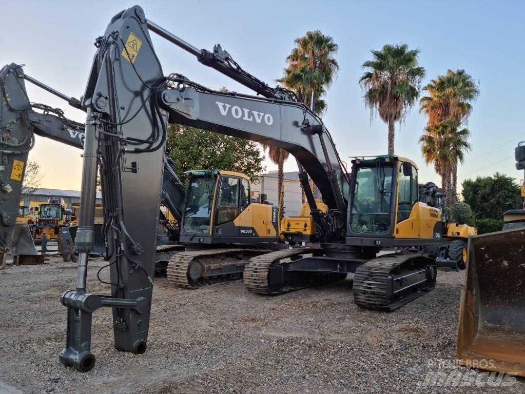 Volvo EC 240 C Bageri gusjeničari
