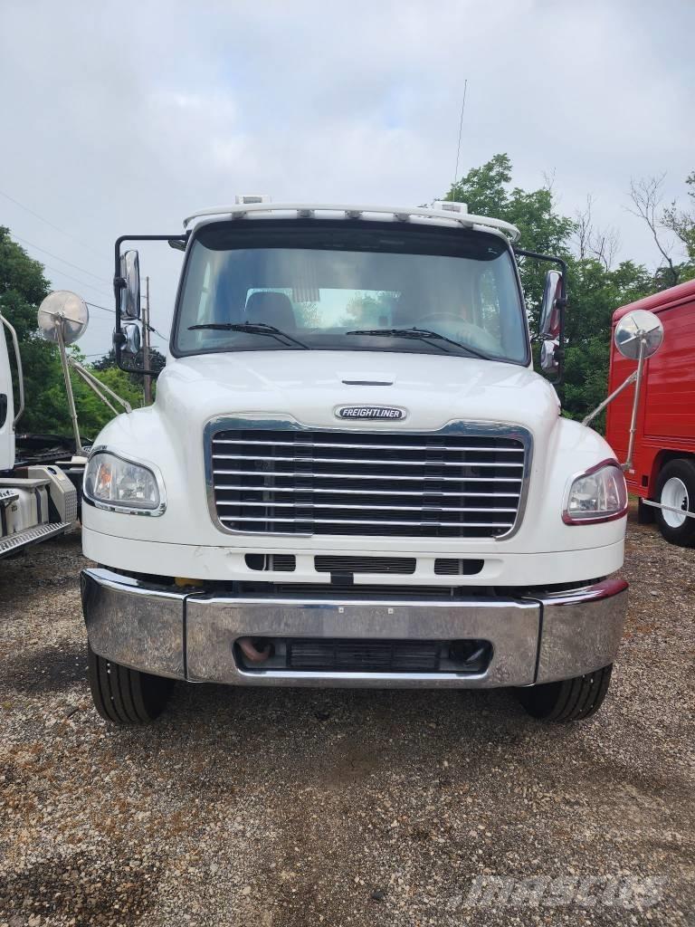 Freightliner M2 Traktorske jedinice