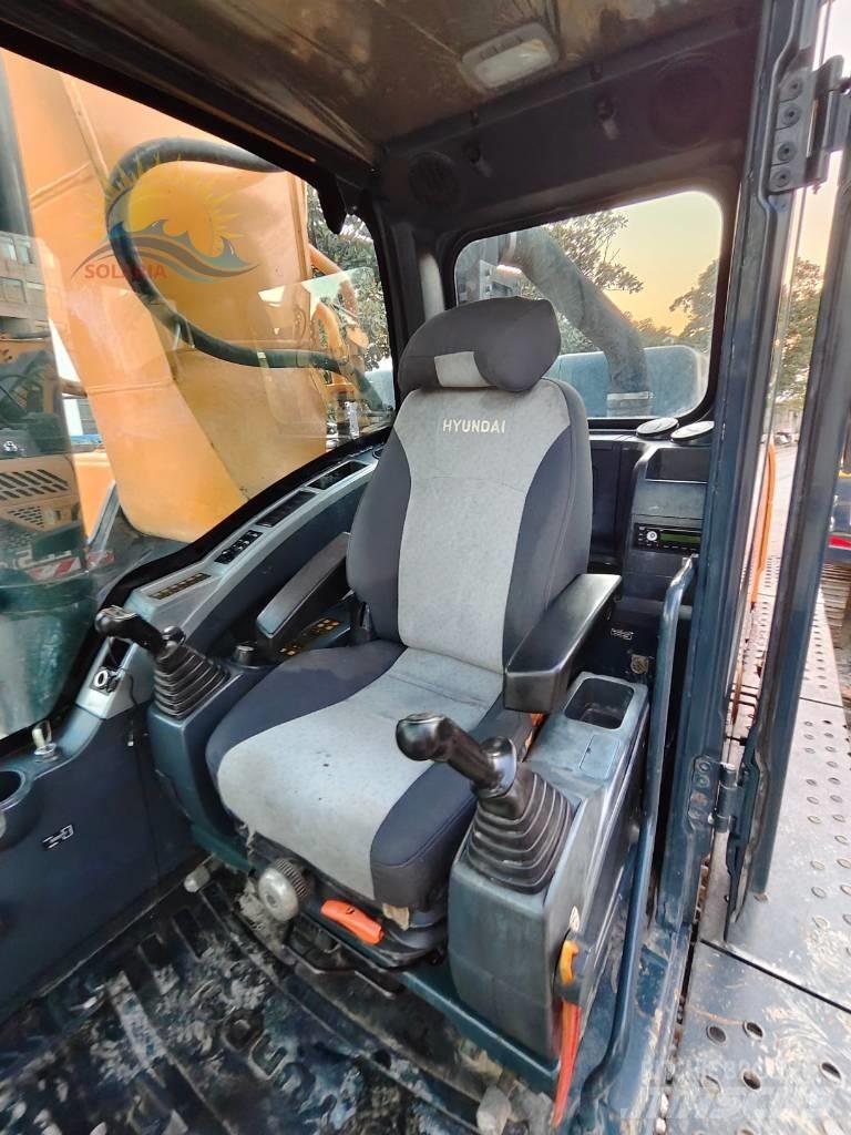 Hyundai 520L-9VS Bageri gusjeničari