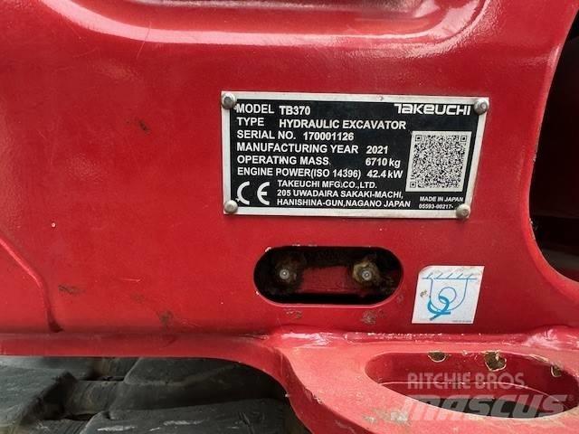 Takeuchi TB 370 Midi bageri 7t – 12t