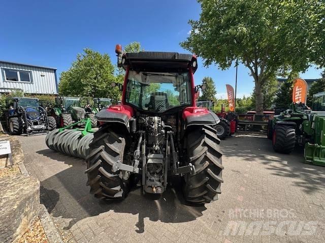Valtra A 115 MH4 Traktori