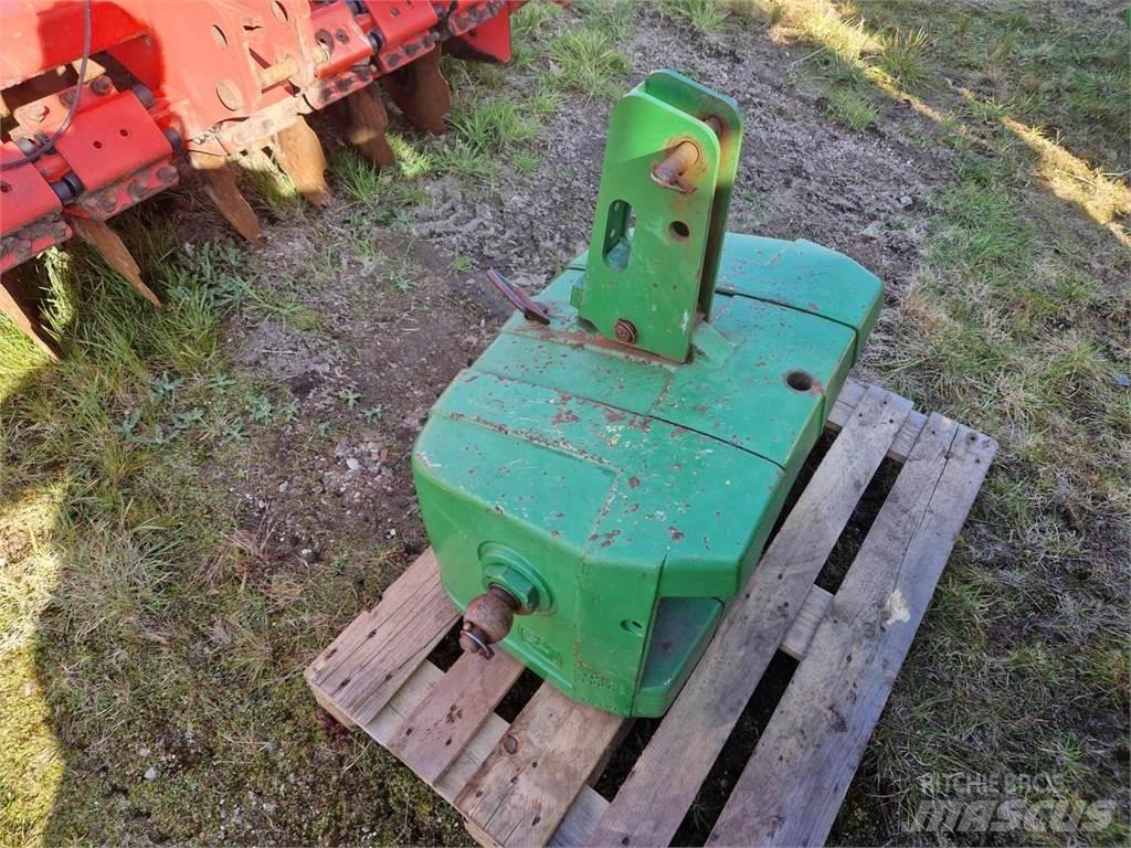John Deere 900 kg Ostala oprema za traktore
