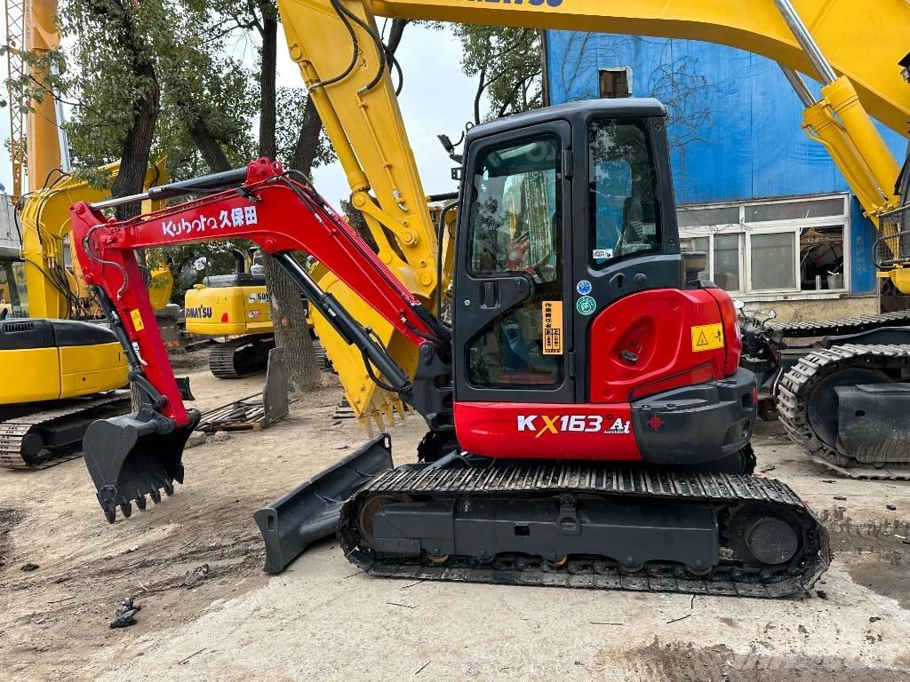 Kubota 163 Bageri gusjeničari