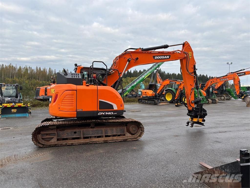 Doosan DX140LCR-5 Bageri gusjeničari
