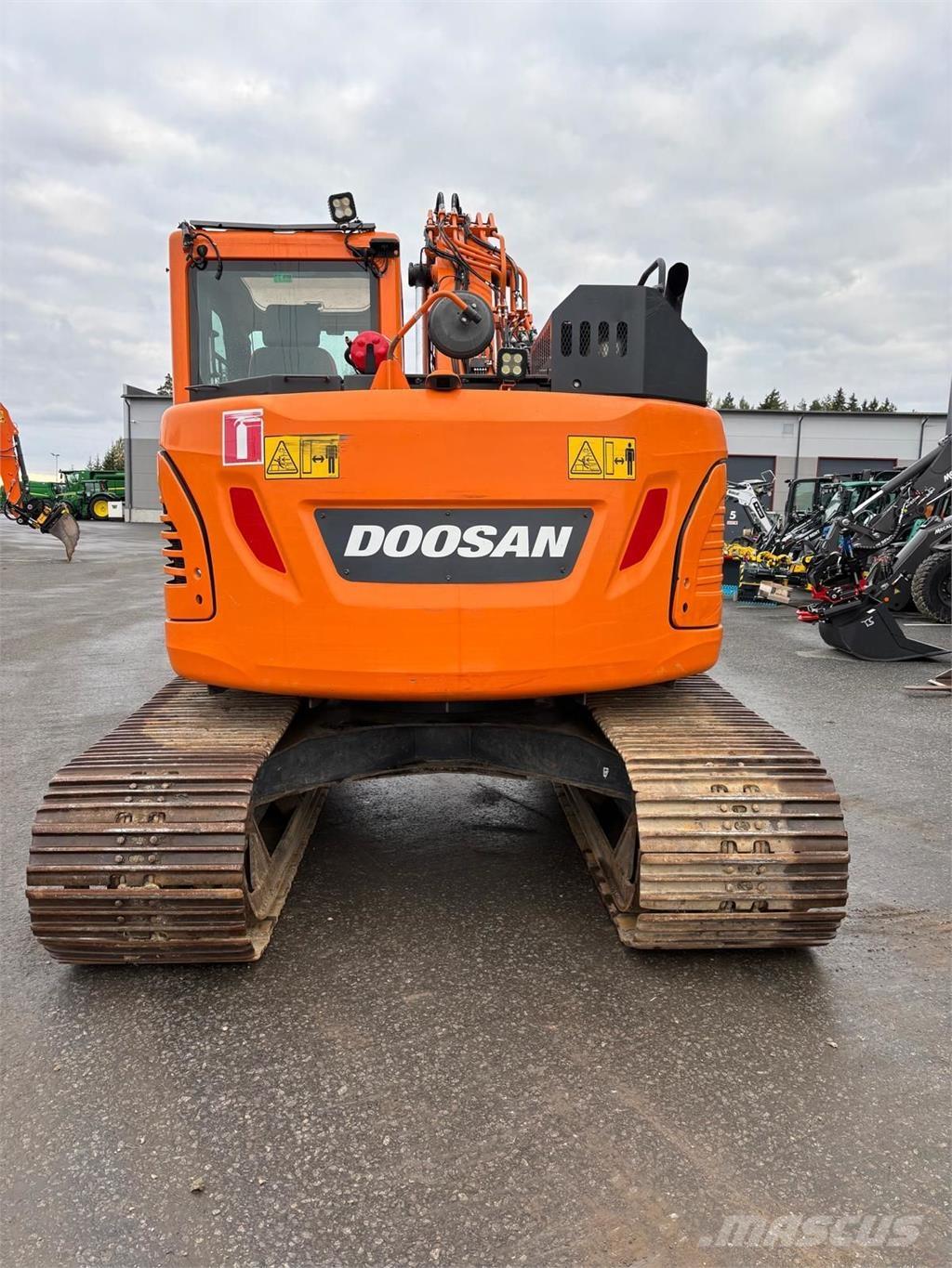 Doosan DX140LCR-5 Bageri gusjeničari