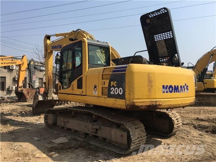 Komatsu PC 200-8 Bageri gusjeničari