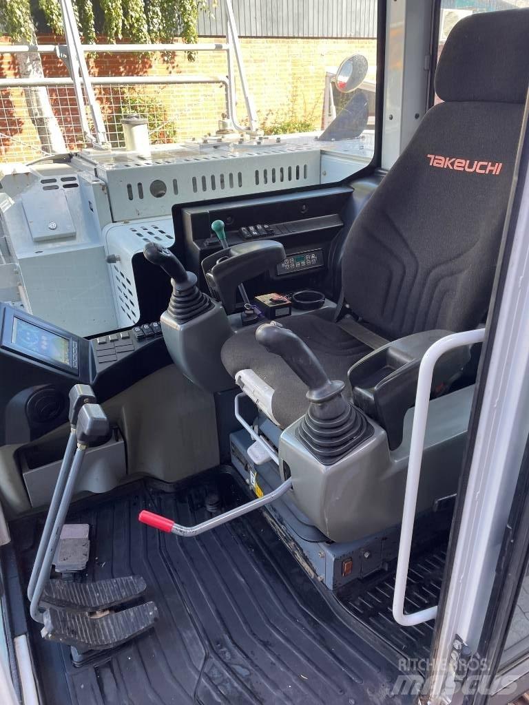Takeuchi TB2150 Bageri gusjeničari