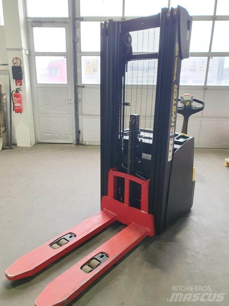 Hyster S 1.4 Ručni električni viličar
