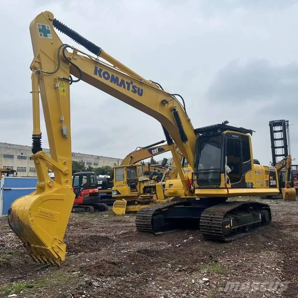 Komatsu pc200-8 Bageri gusjeničari