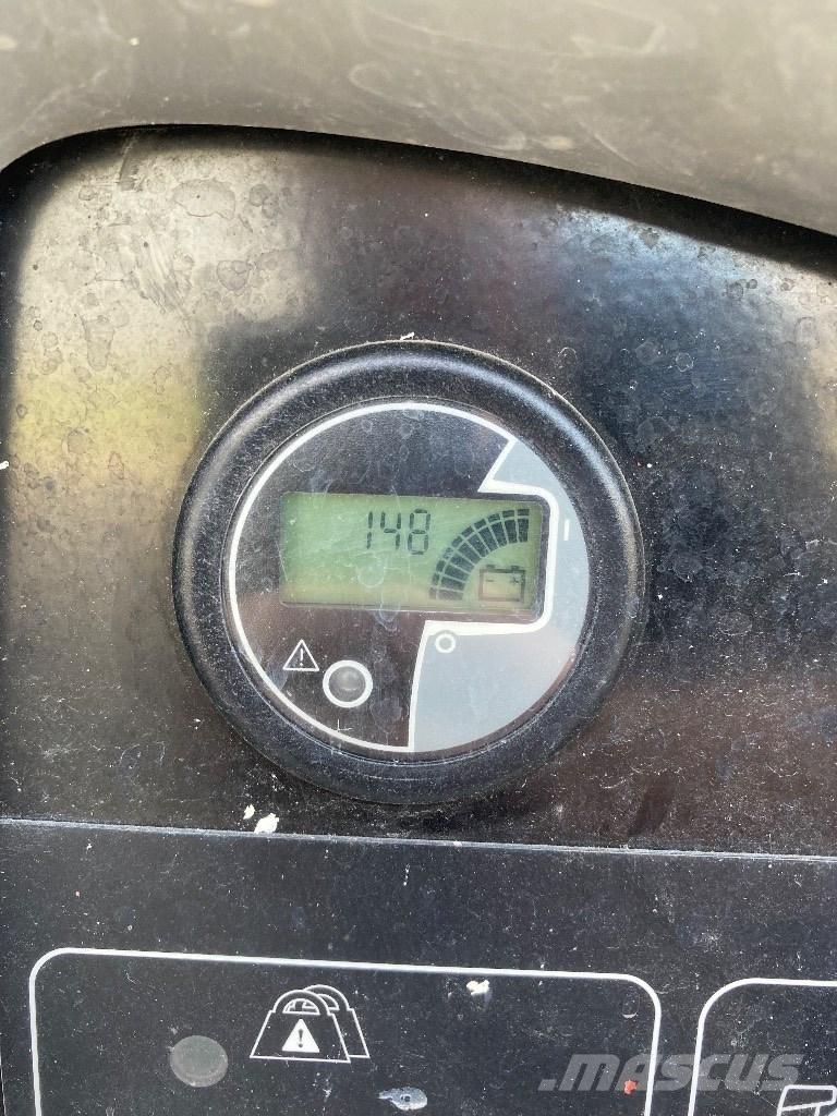 Genie GR 20 J Vertikalne radne podizne platforme