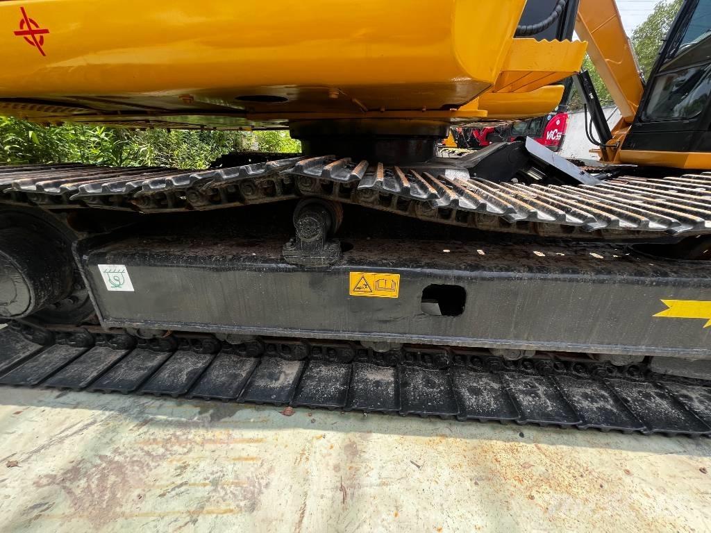 Komatsu PC 70 Bageri gusjeničari