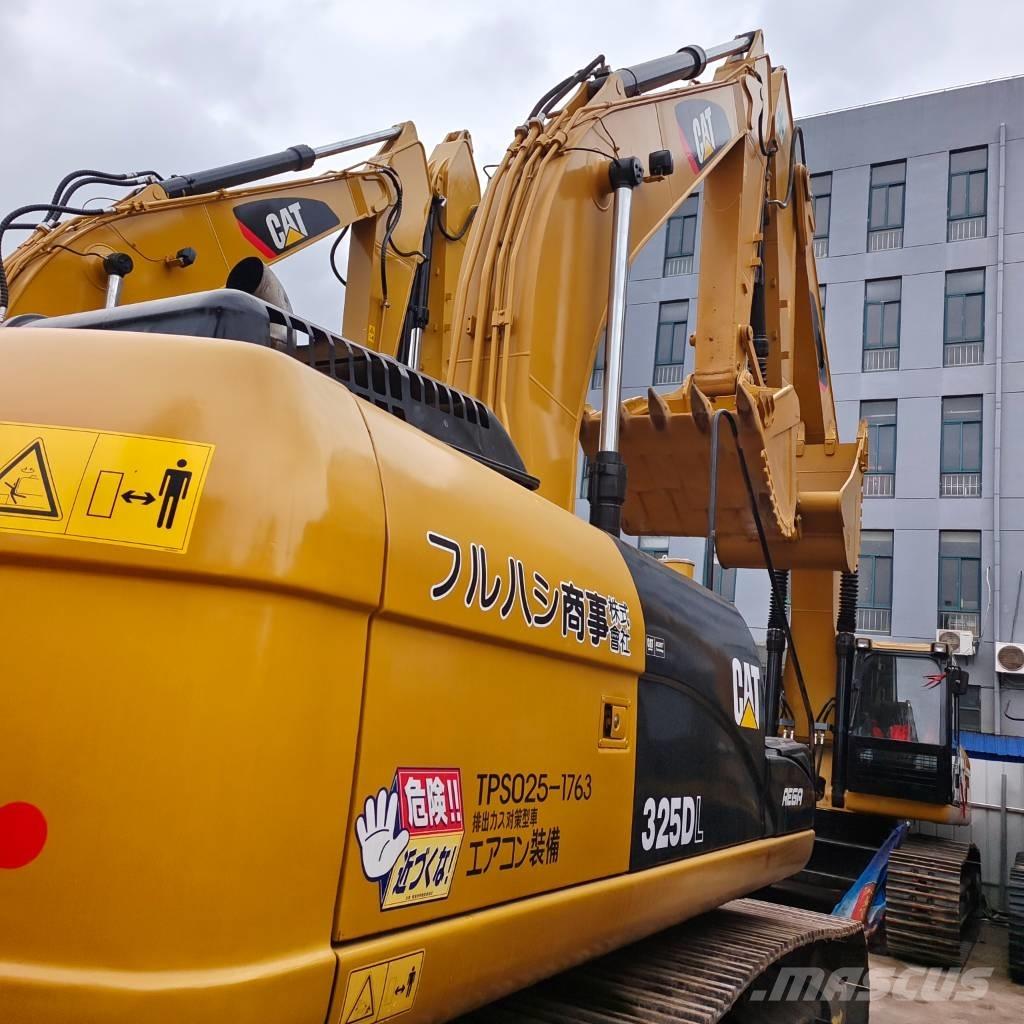CAT 325 D Bageri gusjeničari