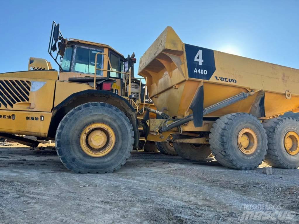 Volvo A 40 D Zglobni demperi