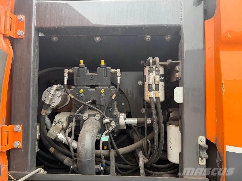 Doosan DX170W-5 Bageri na kotačima
