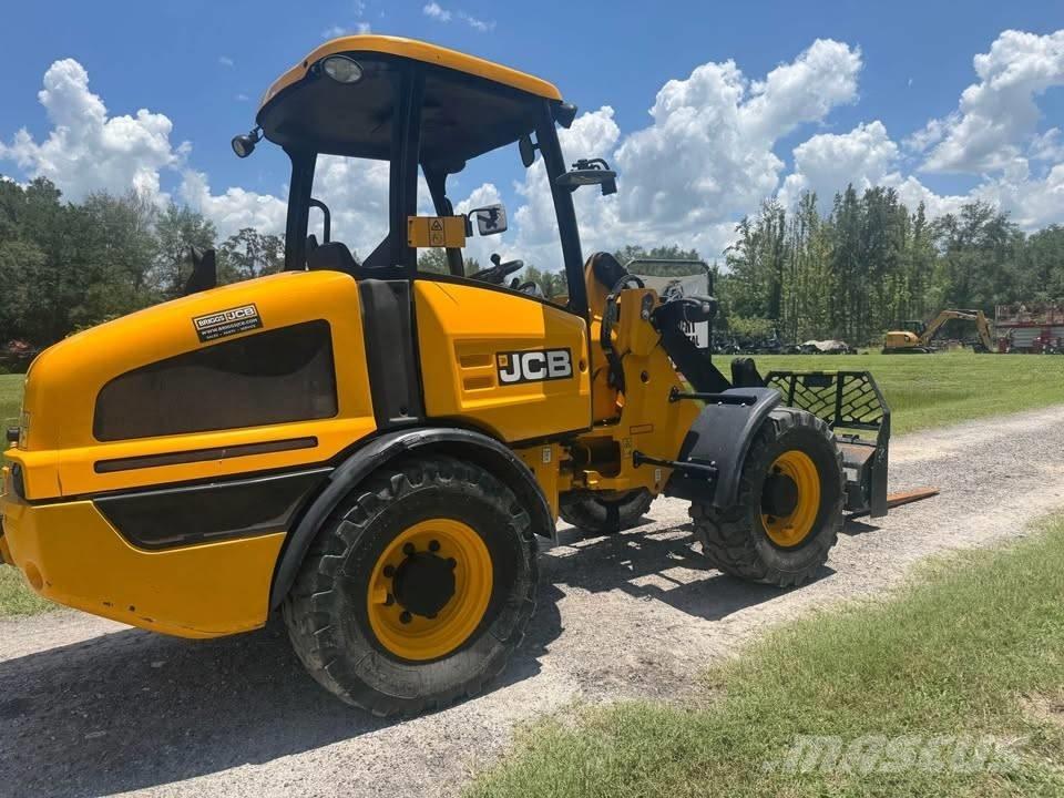 JCB 407 Utovarivači na kotačima