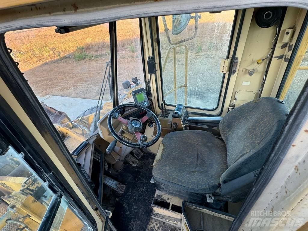 CAT 966 F Utovarivači na kotačima