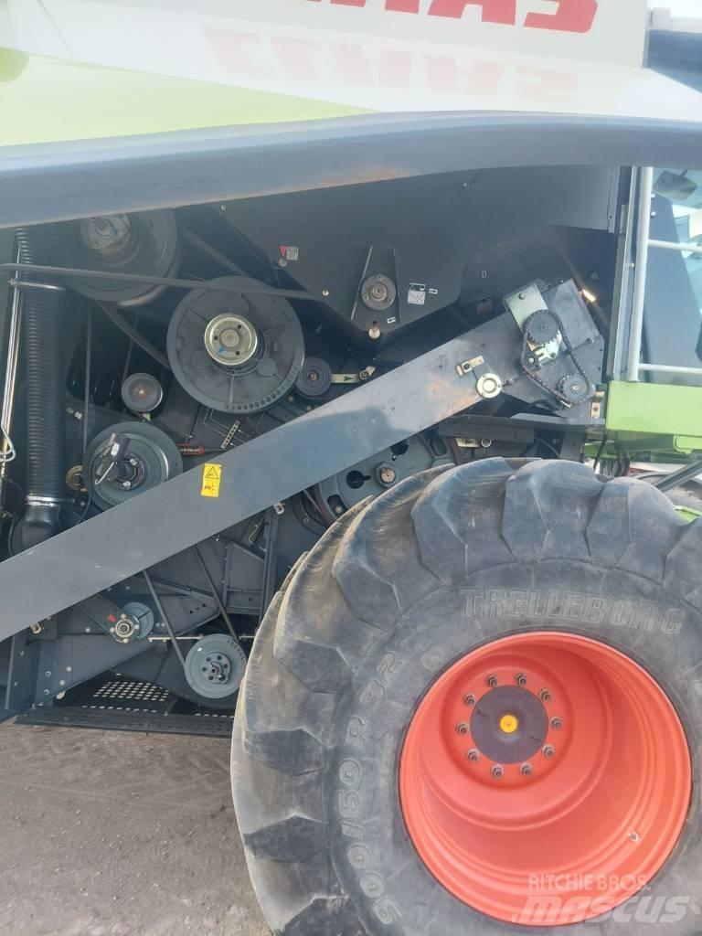 CLAAS Lexion 670 Kombajni