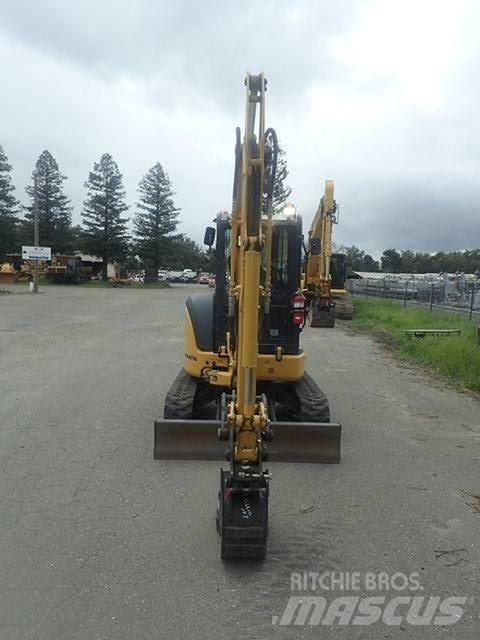 Komatsu PC35MR-5 Mini bageri <7t