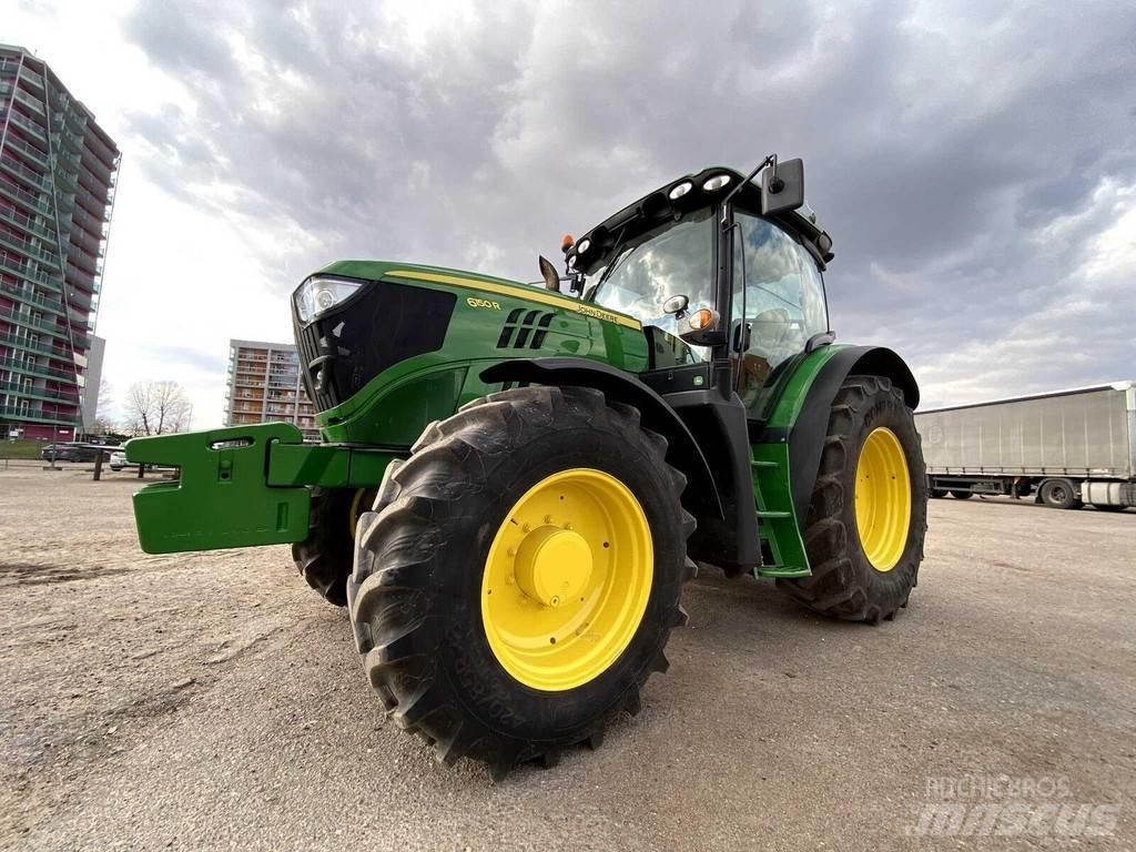 John Deere 6150R Traktori