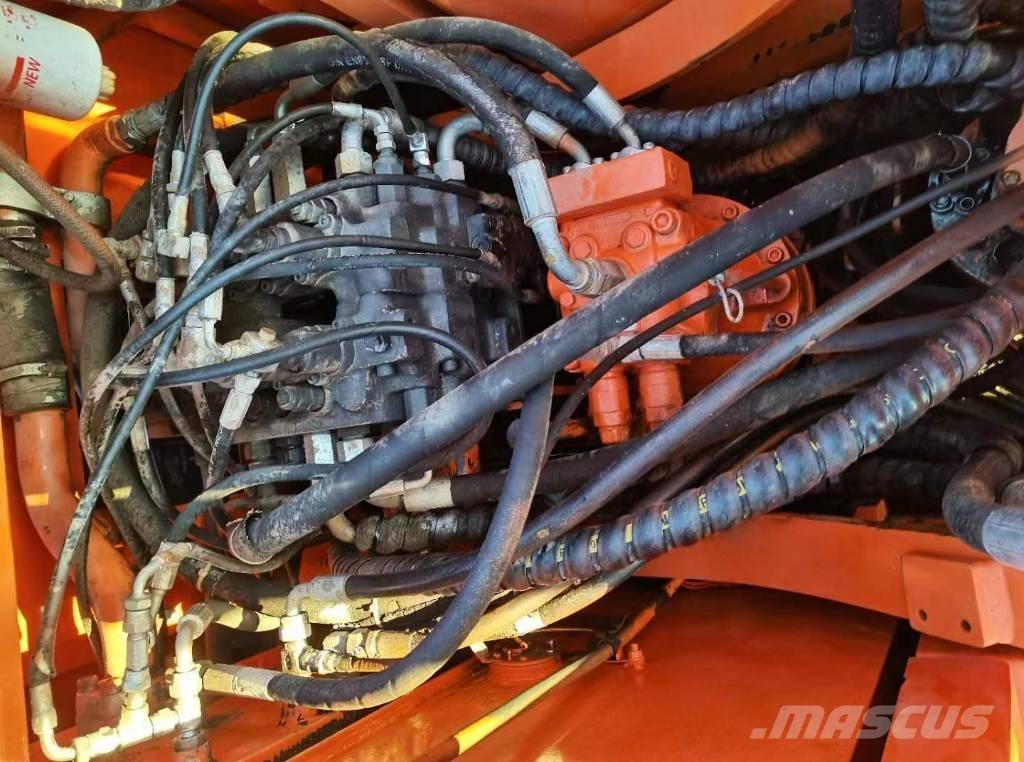Doosan 150 W-7 Bageri na kotačima