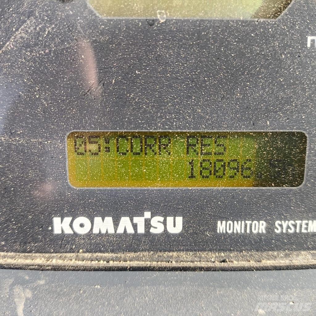 Komatsu D 65 PX-15 Buldožeri gusjeničari