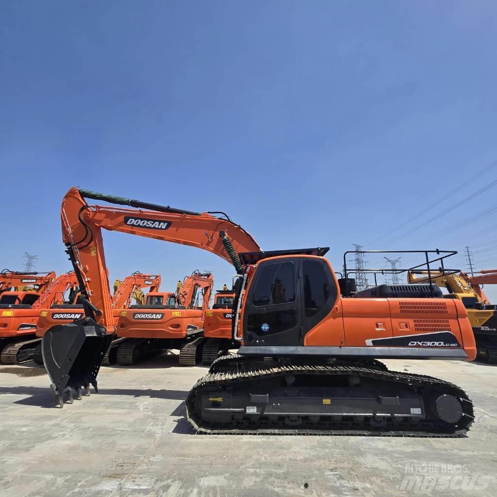 Doosan DX 300 LC Mini bageri <7t