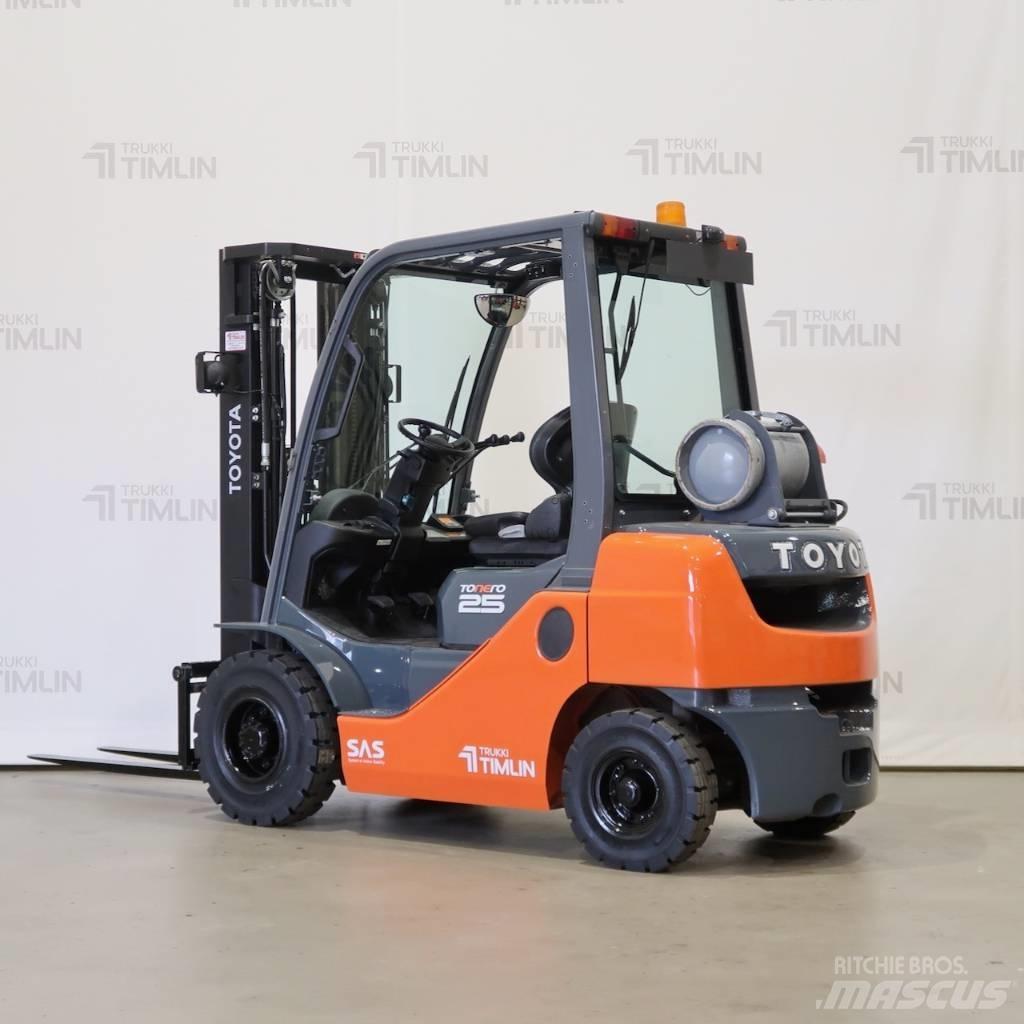 Toyota 02-8FGF25 Plinski viličari