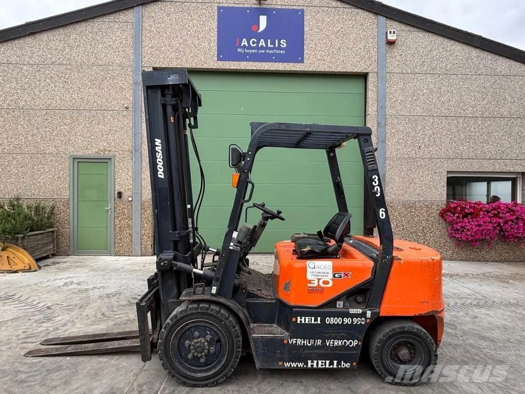 Doosan D30G D30G Dizelski viličari