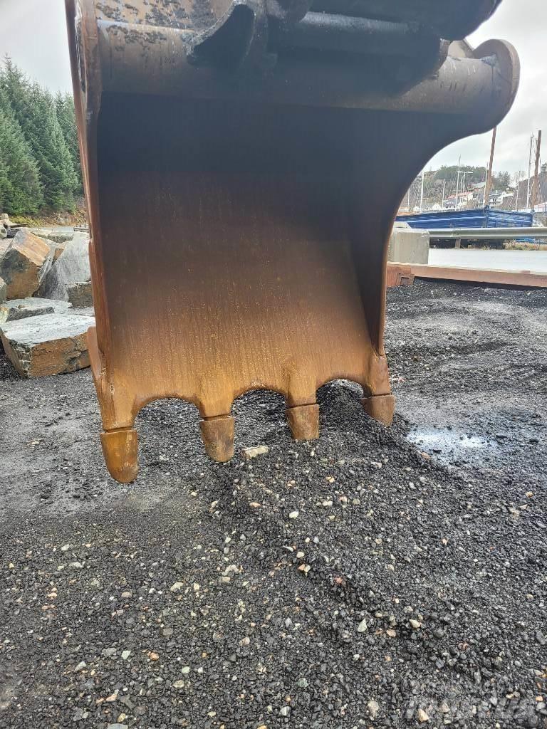 Volvo EC 240 Bageri gusjeničari