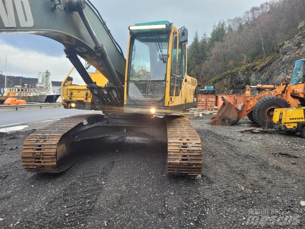Volvo EC 240 Bageri gusjeničari