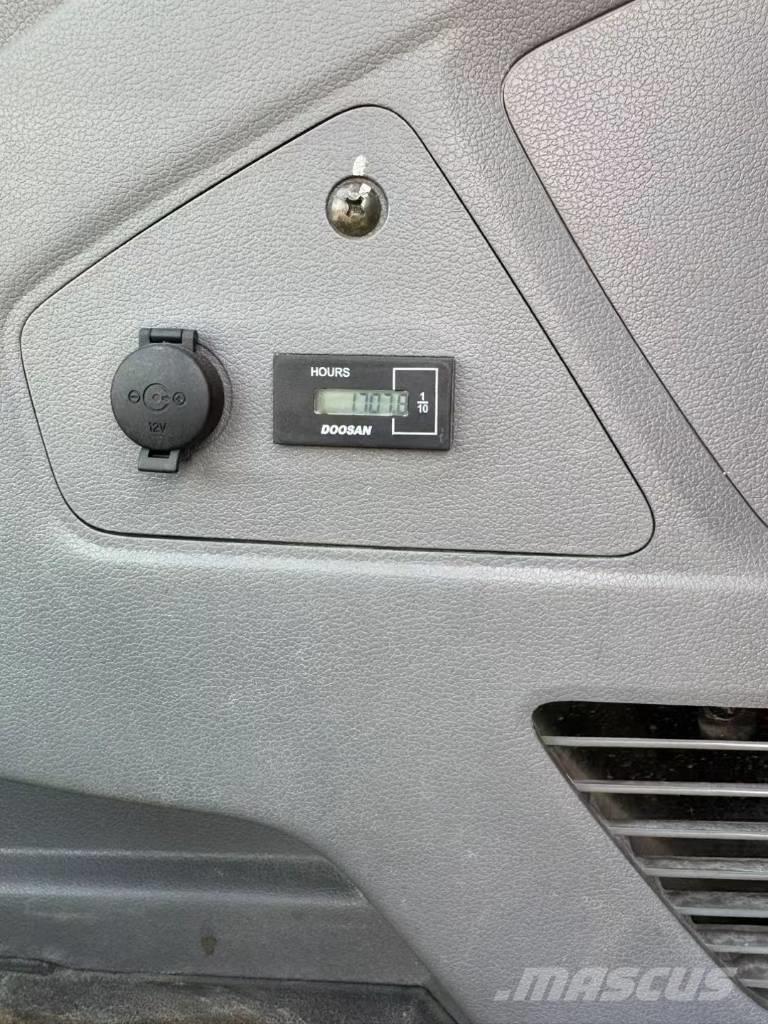 Doosan DX 60 Mini bageri <7t