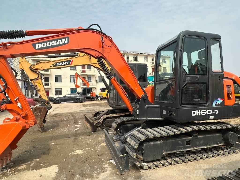 Doosan DH 60 Mini bageri <7t