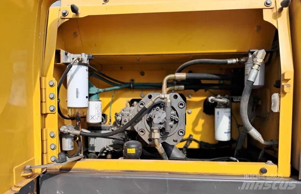 Volvo EC 300 D L Bageri gusjeničari