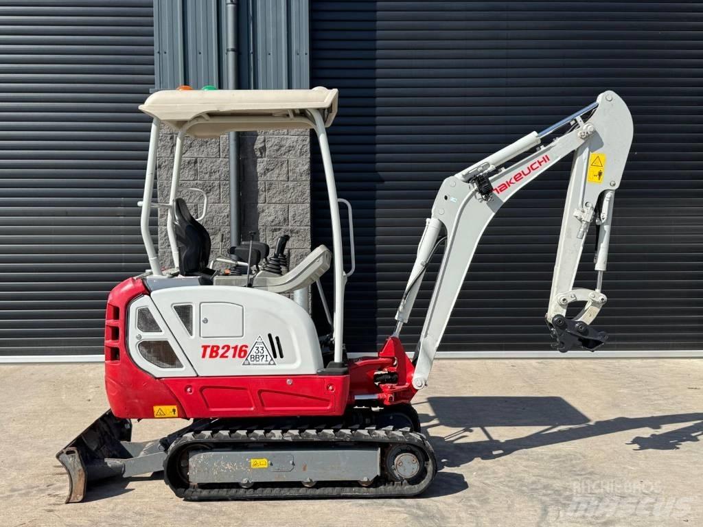 Takeuchi TB 216 Mini bageri <7t