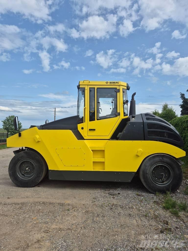 Bomag BW 24 R H Gumeni valjci na kotačima