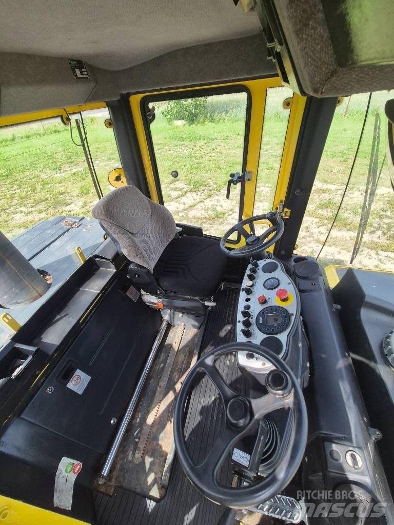 Bomag BW 24 R H Gumeni valjci na kotačima