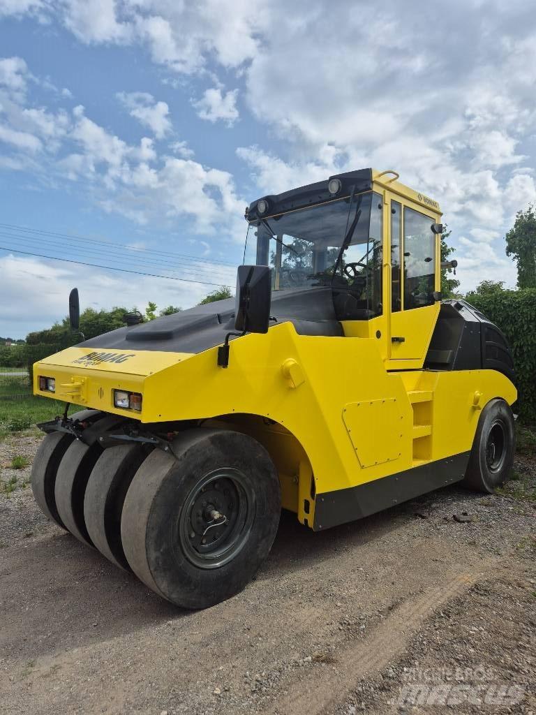 Bomag BW 24 R H Gumeni valjci na kotačima