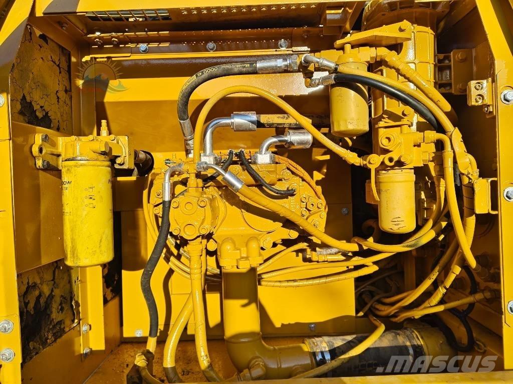 CAT 325 C Bageri gusjeničari