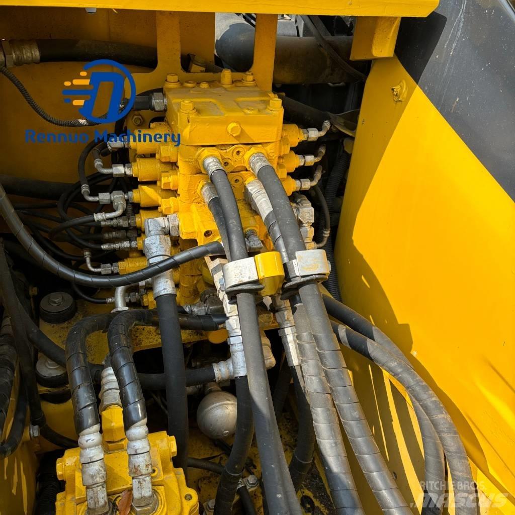 Komatsu PC 130 Bageri gusjeničari