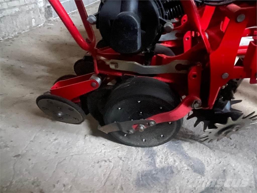 Väderstad TPV 12 Precizne sijačice
