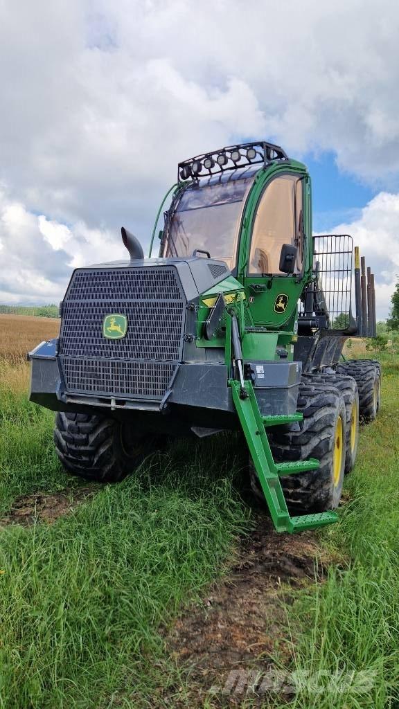 John Deere 1010G Forvarderi