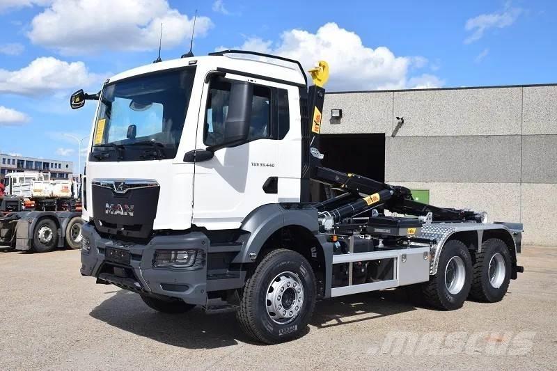 MAN TGS 33.440 Rol kiper kamioni s kukama za dizanje