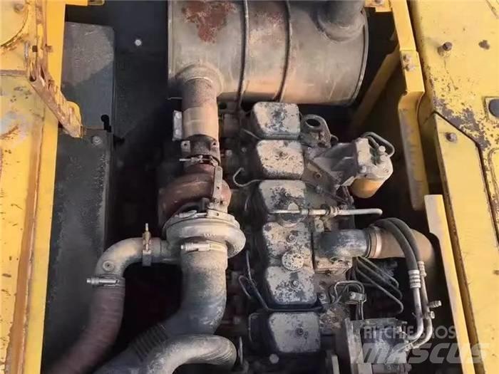 Komatsu PC 200-7 Bageri gusjeničari